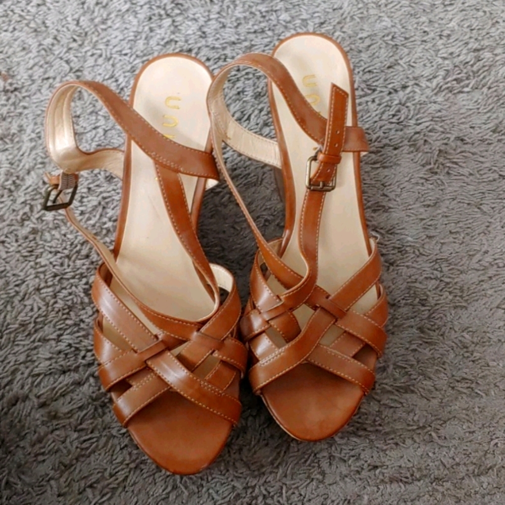 Women's sandals
